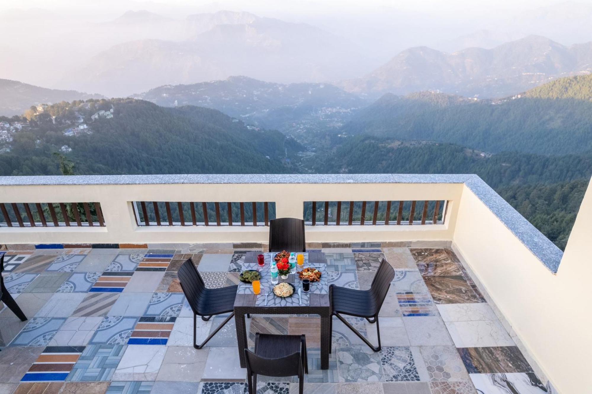 The Seasons Dalhousie - Best Valley View & Mountain View Hotel In Dalhousie Kültér fotó